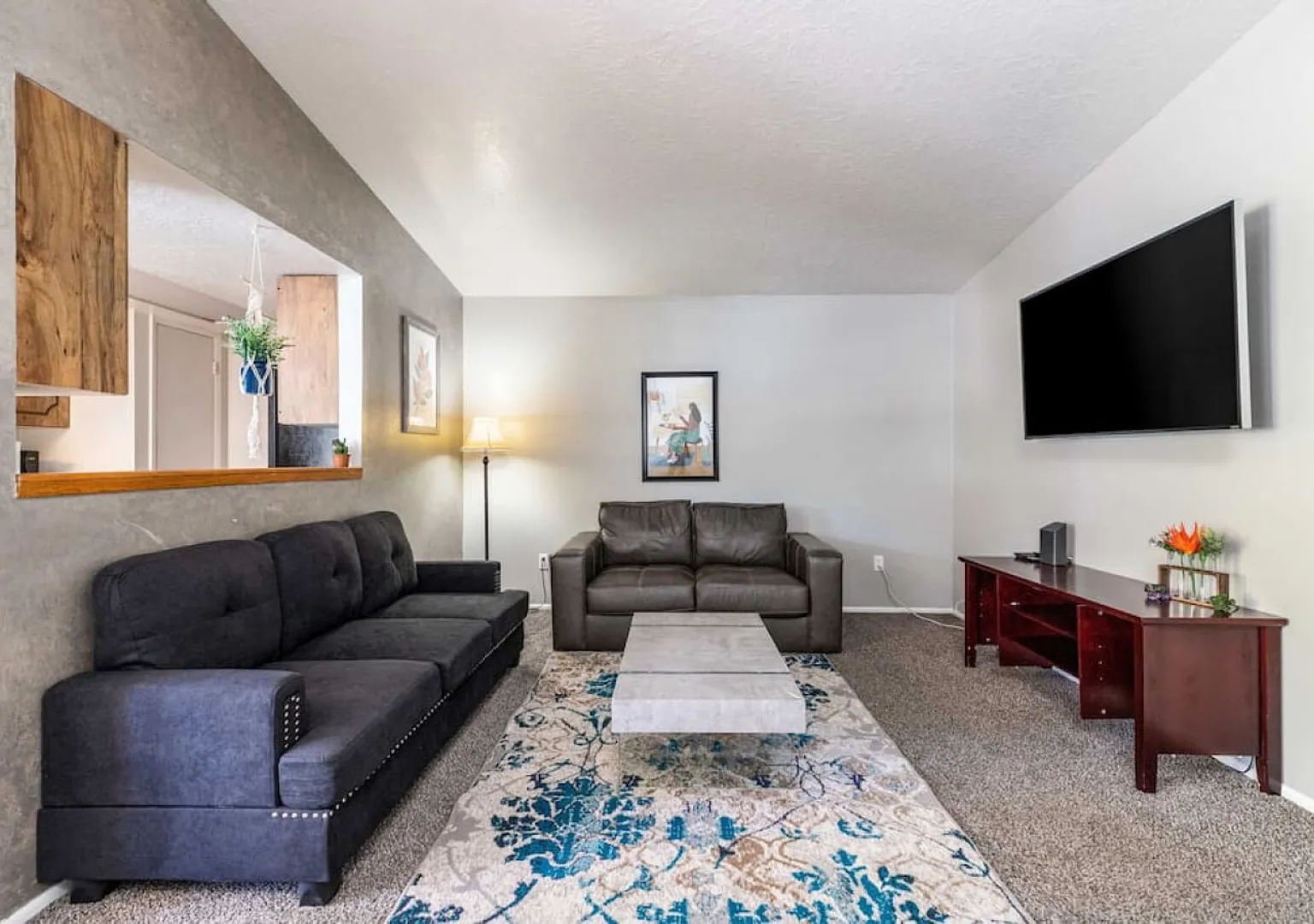 Spacious Pet Friendly Retreat! — Photo 2