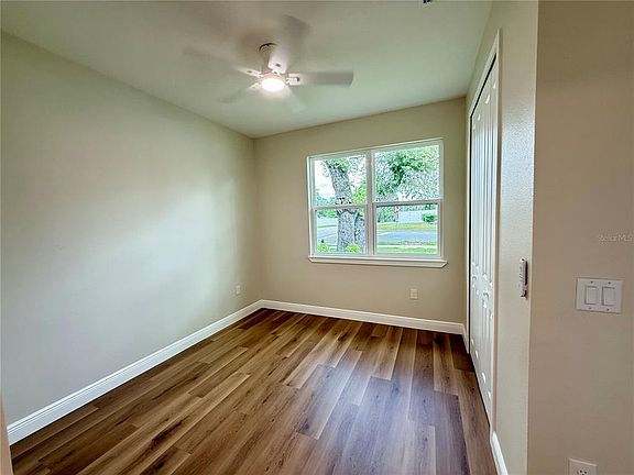 5th image of 208 12th Ave
