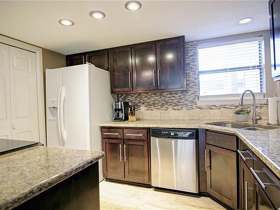 4th image of 1135 Barton Hills Dr APT 205
