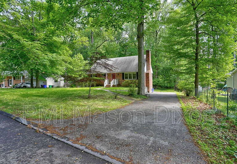 9710 Gwynn Park Dr — Photo 28