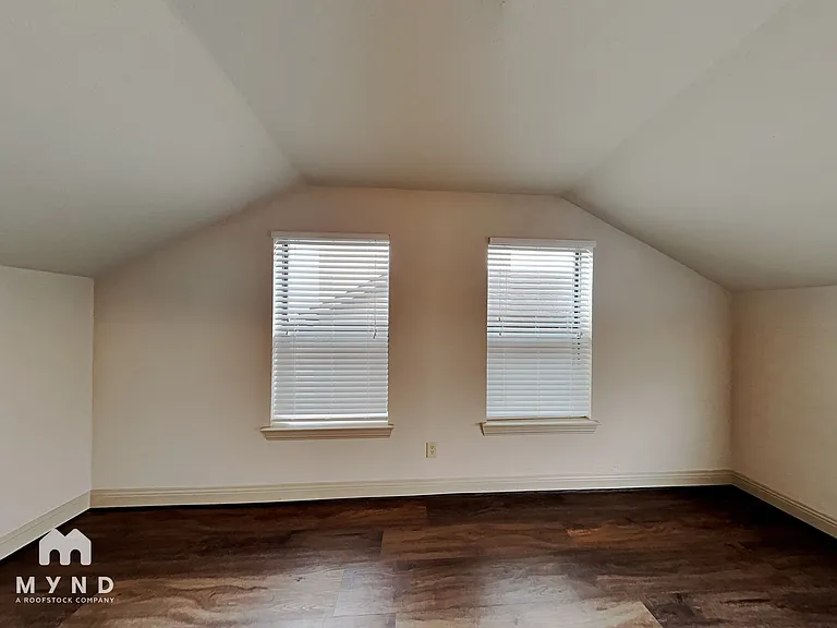 7404 Coronado Way — Photo 15