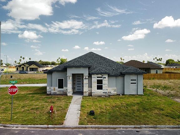 4th image of 324 Brooks Cir S