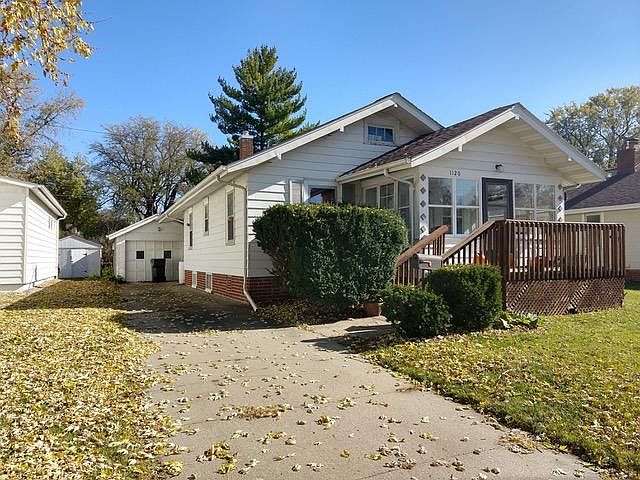 1st image of 1120 Curtiss Ave