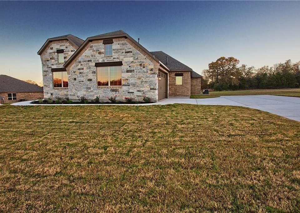 1st image of 337 Chisholm Trl