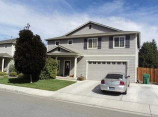 878 Palmwood Dr, Sparks, NV 89434