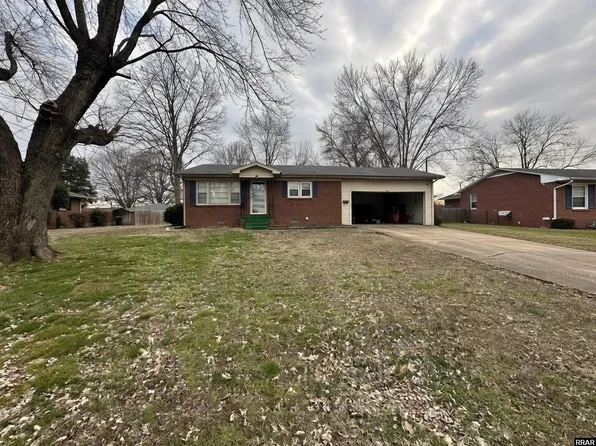 405 K St, Martin, TN 38237