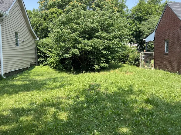 610 26th Ave N, Nashville, TN 37209