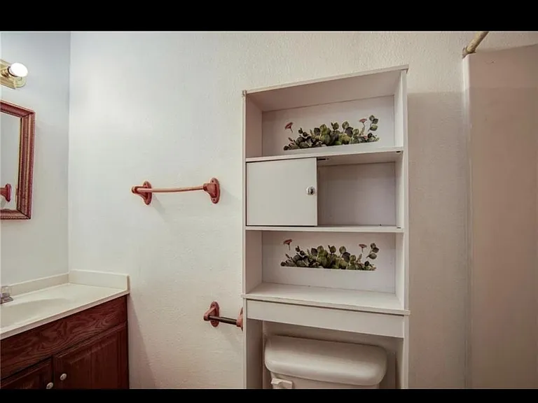 1312 Cartier Dr #A — Photo 10