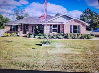 6023 Bird Dr, Crestview, FL 32539