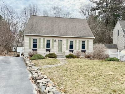 11 Linden Street, Hudson, NH, 03051