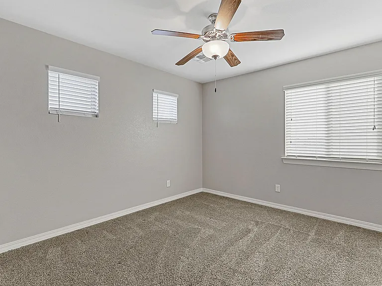 229 Gonzalo Cir — Photo 8