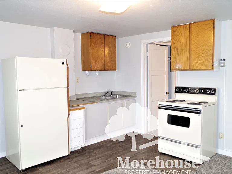 1712 S Broxon St #1 — Photo 5