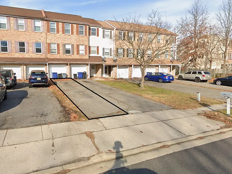 241 Willow Turn #A — Photo 17
