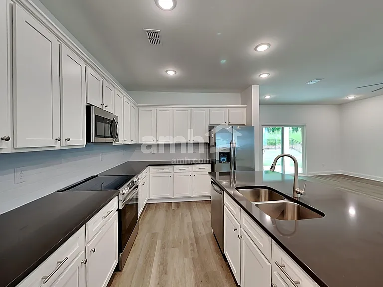 199 Sapling Way — Photo 3