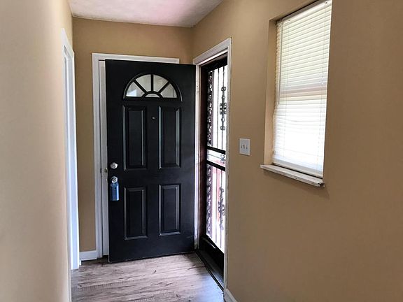 2nd image of 3127 Joyce Ave