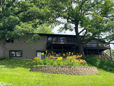 102 Sunrise Ln, Montezuma, IA, 50171