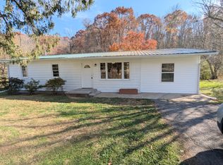 417 Woodlyn Rd, Johnson City, TN 37601