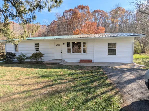417 Woodlyn Rd, Johnson City, TN 37601