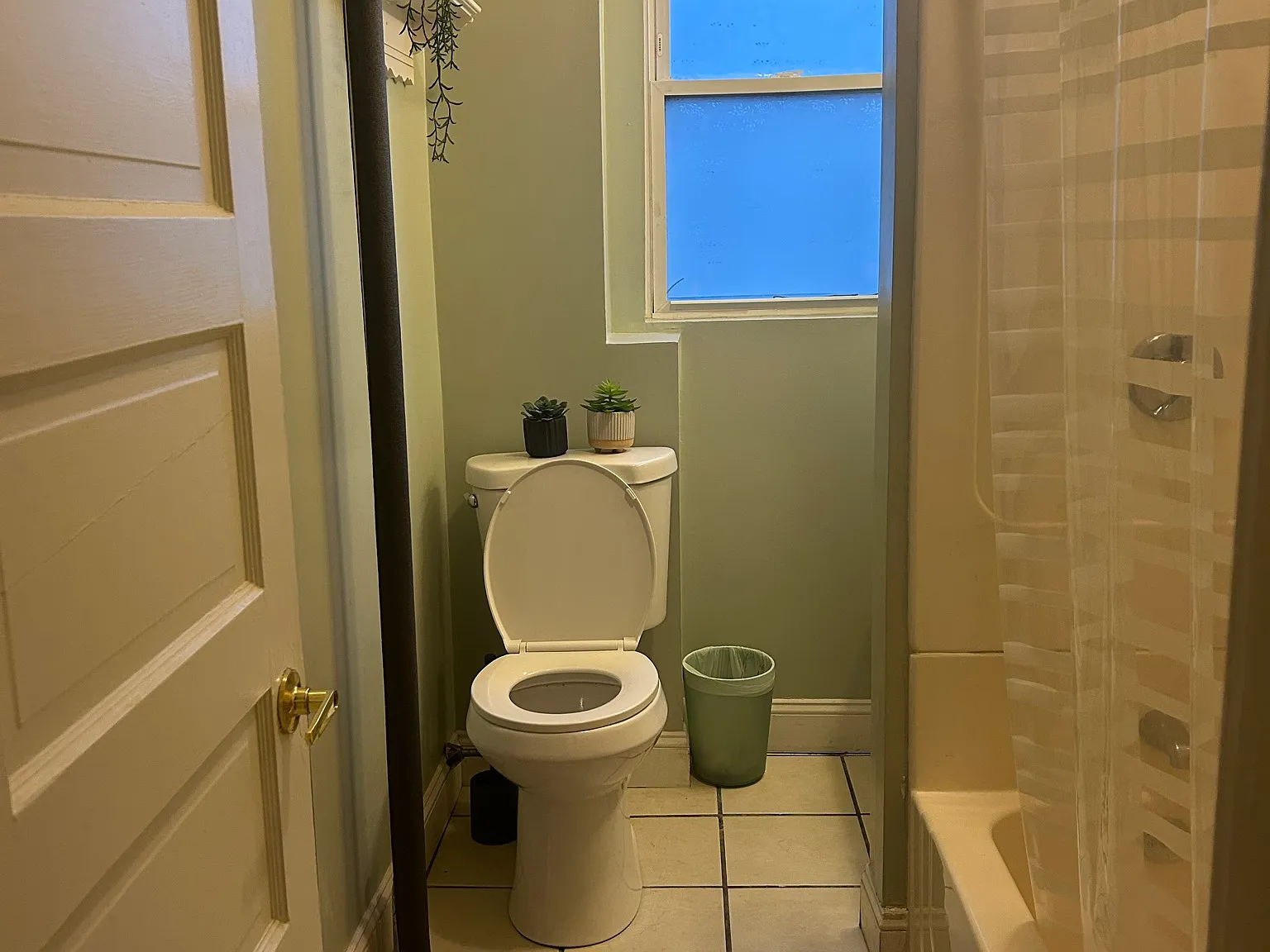 Atlantic St, Winthrop — Photo 1