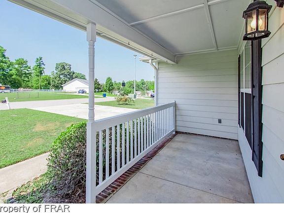 5th image of 529 Northwoods Dr