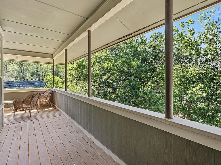 1305 Cometa St — Photo 17