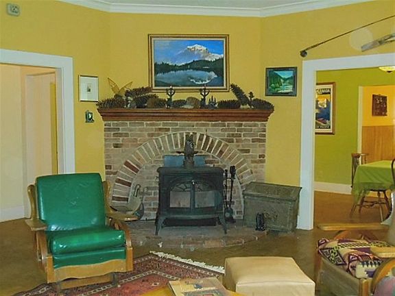 5th image of 364 Lawndale Ct