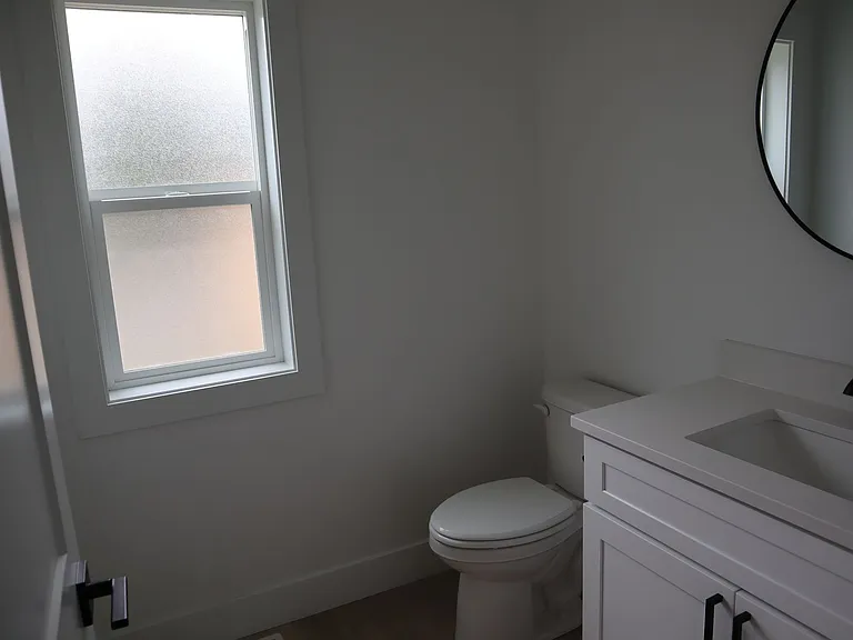 1205 E Adeline Ave — Photo 9