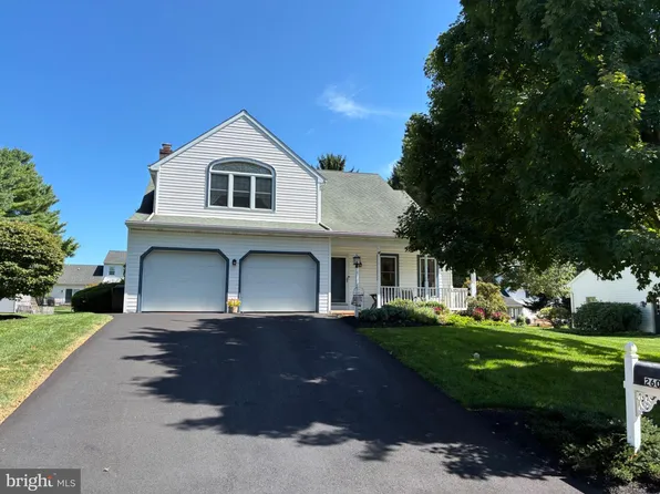 260 S Homestead Dr, Landisville, PA 17538