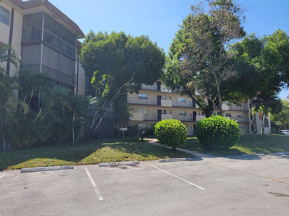 2nd image of 6200 S Falls Circle Drive #108