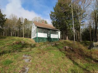 10 Old Railroad Dr, Rangeley, ME 04970