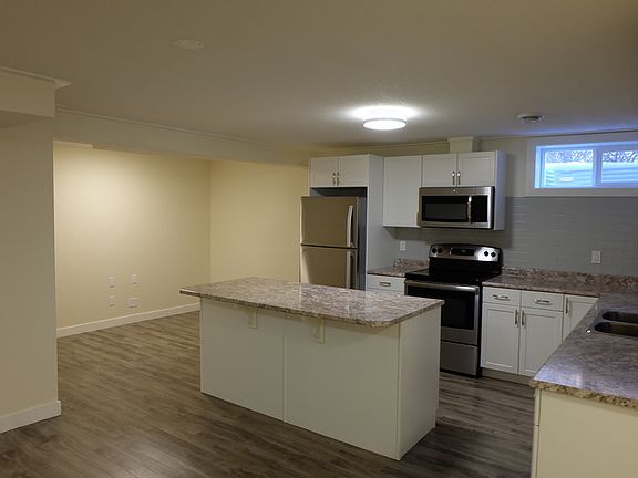 3rd image of 6019 37th Ave NW