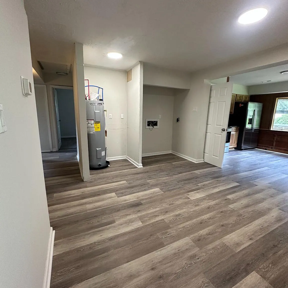 4 bed, 1800 sqft, $2,000 — Photo 3