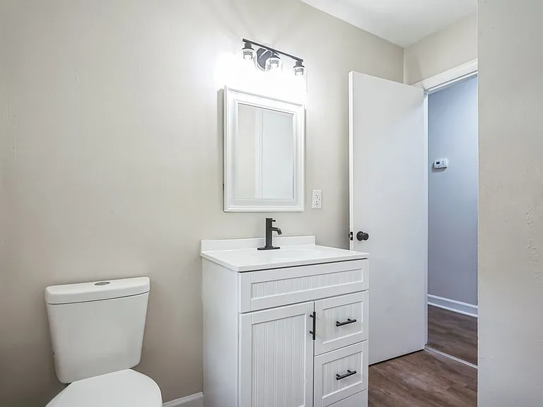 628 McLamb Dr — Photo 23
