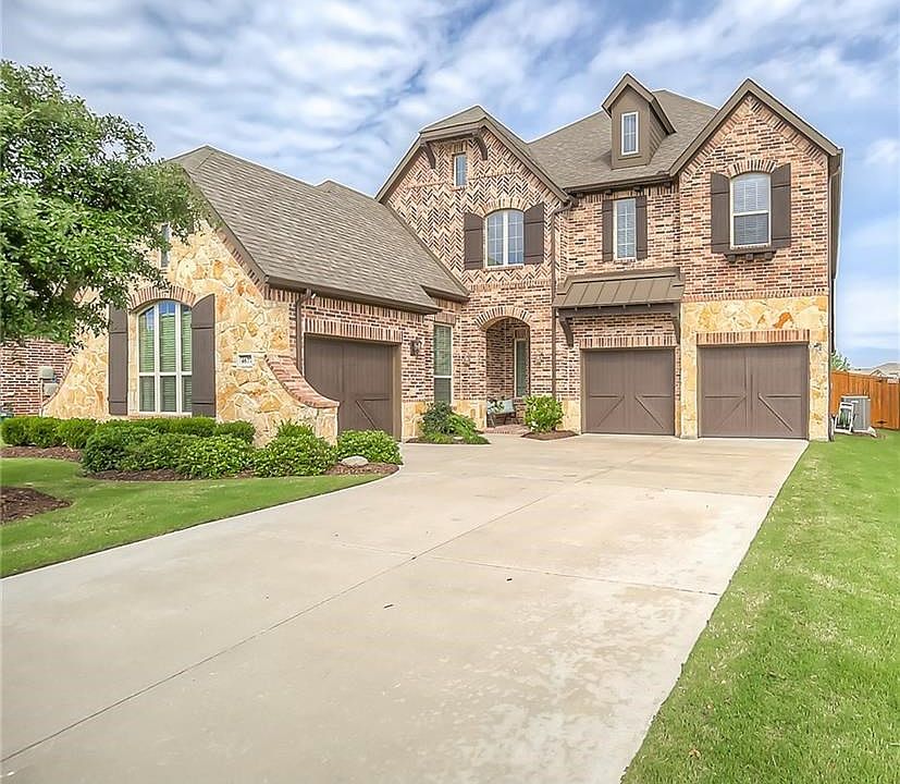 1st image of 4677 Club Terrace Ln