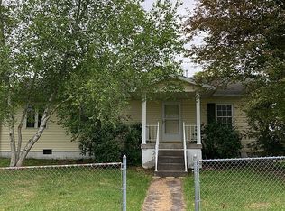 185 Patrick St, Oak Hill, WV 25901