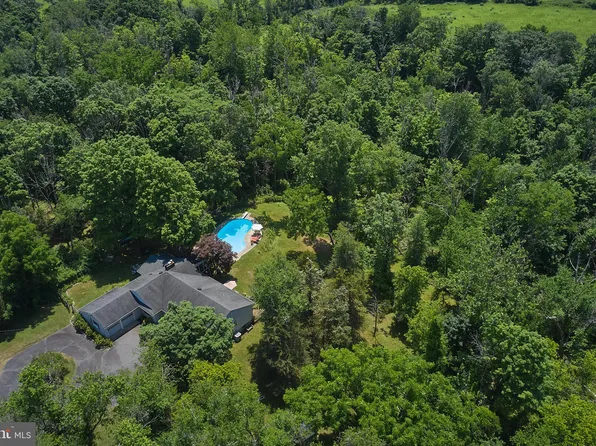 56 Mosher Rd, Princeton, NJ 08540