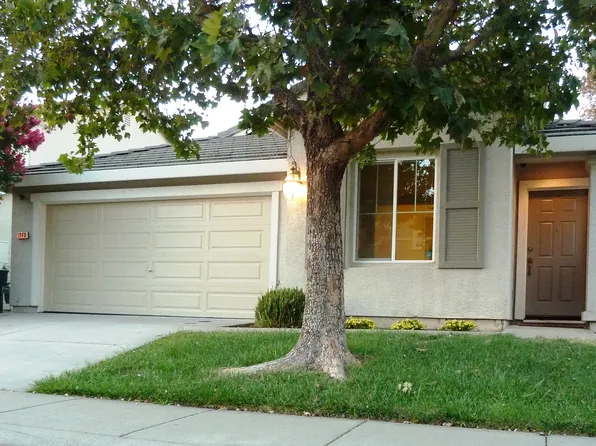 1840 Stonecrest Dr, Roseville, CA 95747