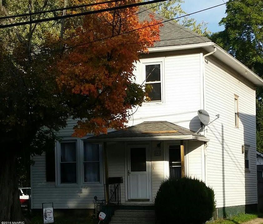 1st image of 868 Capital Ave NE