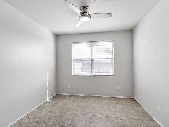 5th image of 3572 N Mia Ln
