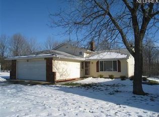 6069 Sunset Dr, Bedford Heights, OH