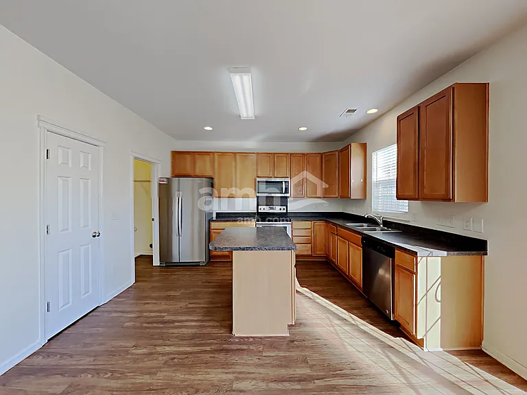 9015 Goldfields Dr — Photo 5