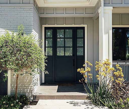 2nd image of 4538 Camellia Ave