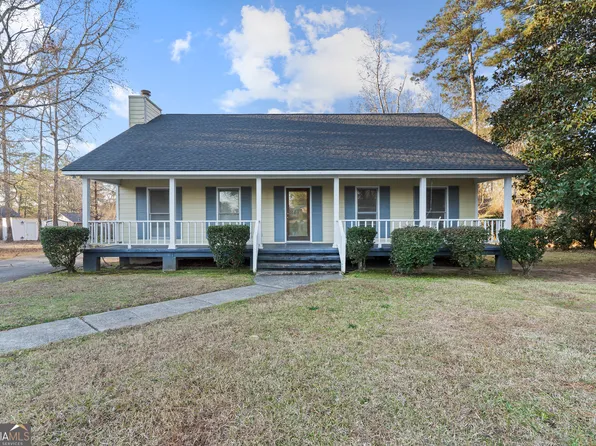 1954 Twin Oaks Dr, Milledgeville, GA 31061