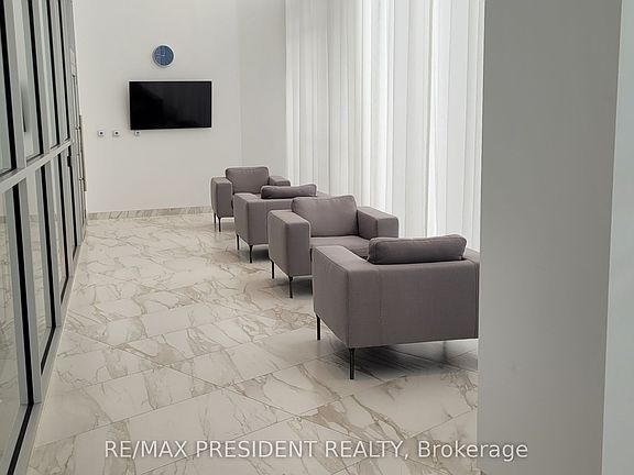 2nd image of 3883 Quartz Rd W #1501