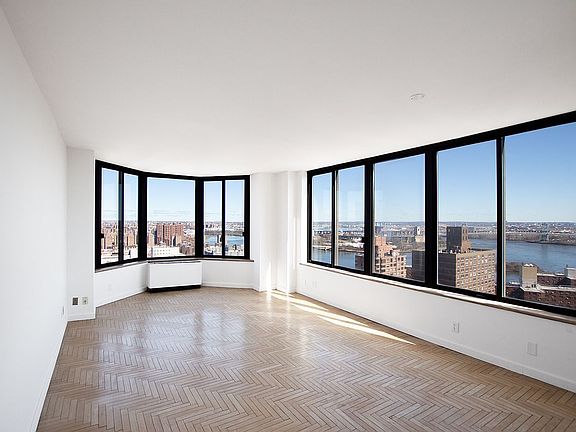 4th image of 300 E 93rd St APT 38D