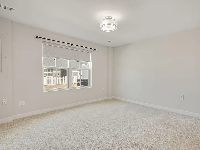 7213 Lyon Taylor Ln — Photo 19