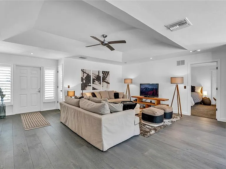 1627 Murex Ln — Photo 12