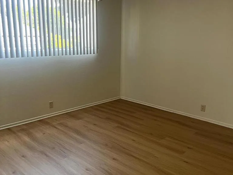 1132 E Meta St #5 — Photo 20
