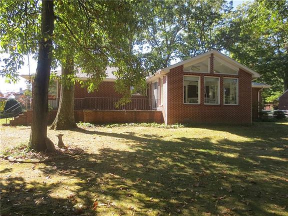 2nd image of 3 Miller Dr