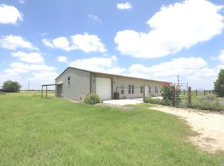 1221 N Santa Clara Rd, Marion, TX 78124